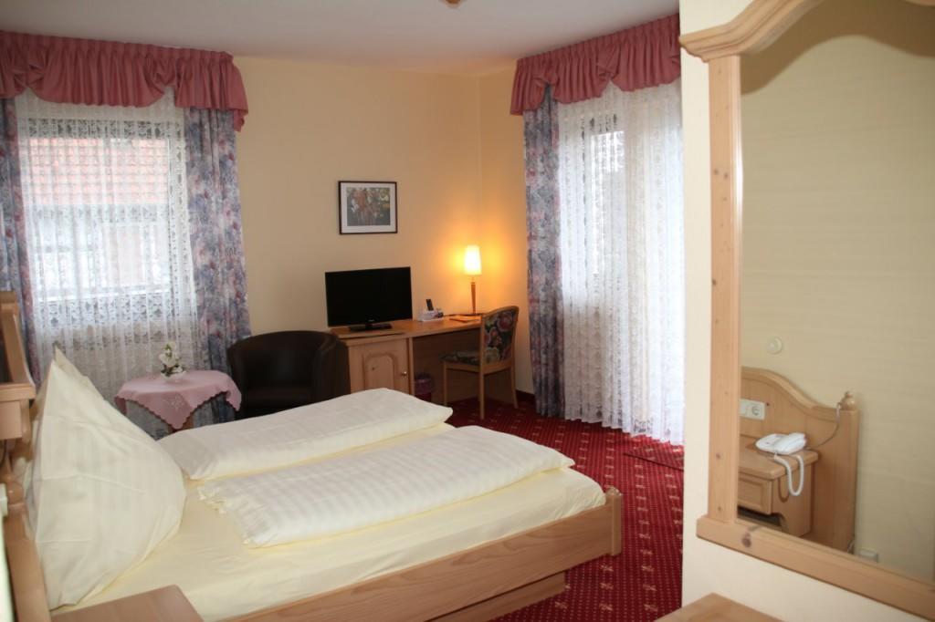 Landgasthof Hotel Bechtel Zella Ngoại thất bức ảnh